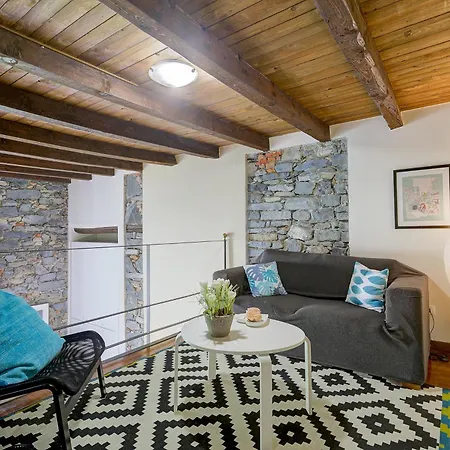 Swallow Roost Apartman