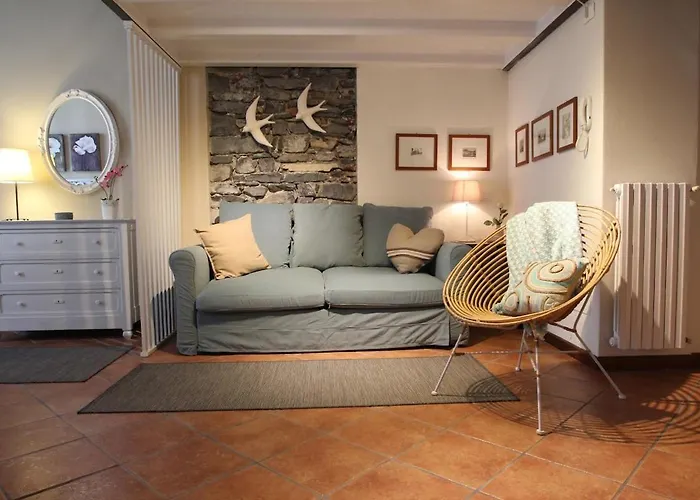 아파트 Swallow Roost *